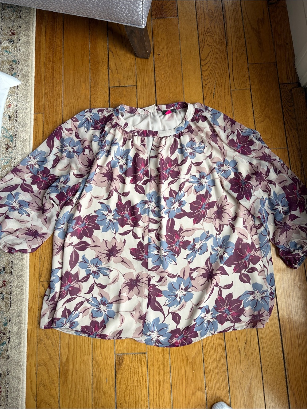 Vince Camuto Women's Floral Blouse in Cream with Blue & Plum Flowers